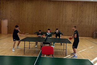 Zväčšiť fotografiu - Strieborný úspech našich stolných tenistov