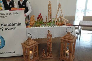 Zväčšiť fotografiu - Burza informácií v novom meste nad váhom