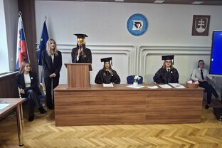 Zväčšiť fotografiu - Imatrikulácia prvákov