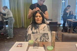 Zväčšiť fotografiu - Kaderníčky na súťaži „majstrovstvá slovenska body art“