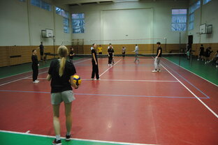 Zväčšiť fotografiu - Vianočný volejbalový turnaj