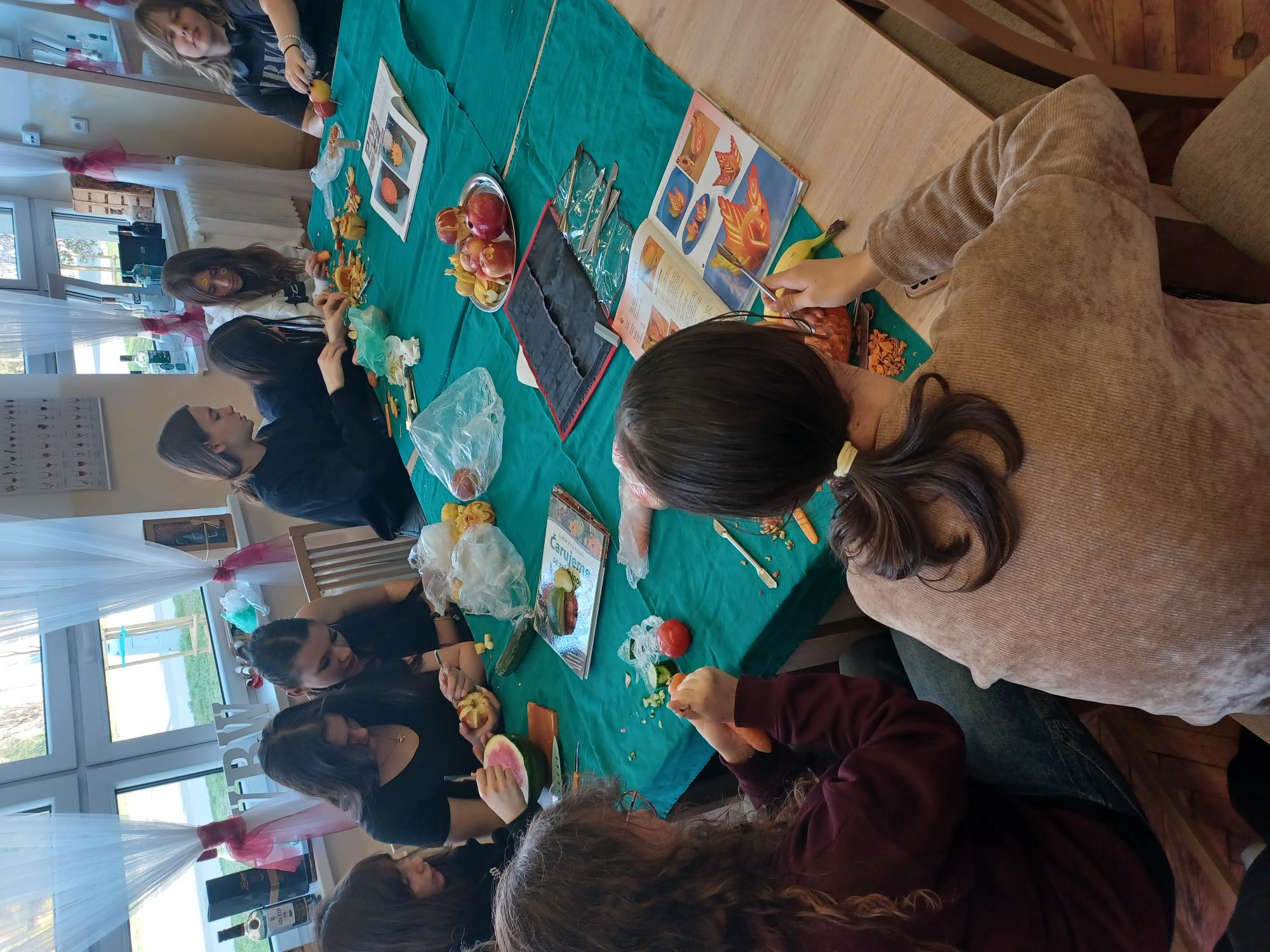 Carving – zážitkové vyučovanie v gastronómii