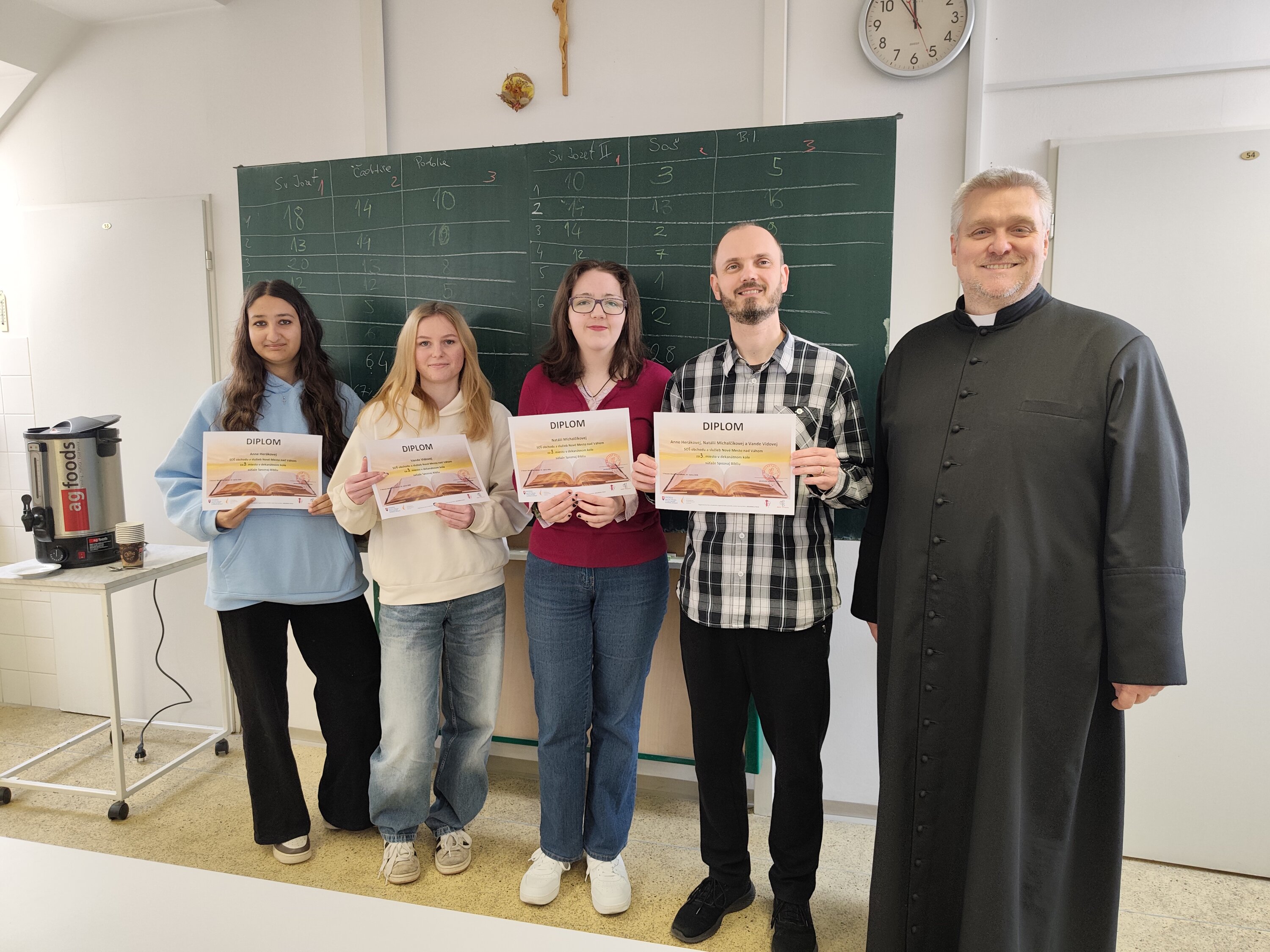 Spoznaj Bibliu - dekanátne kolo súťaže