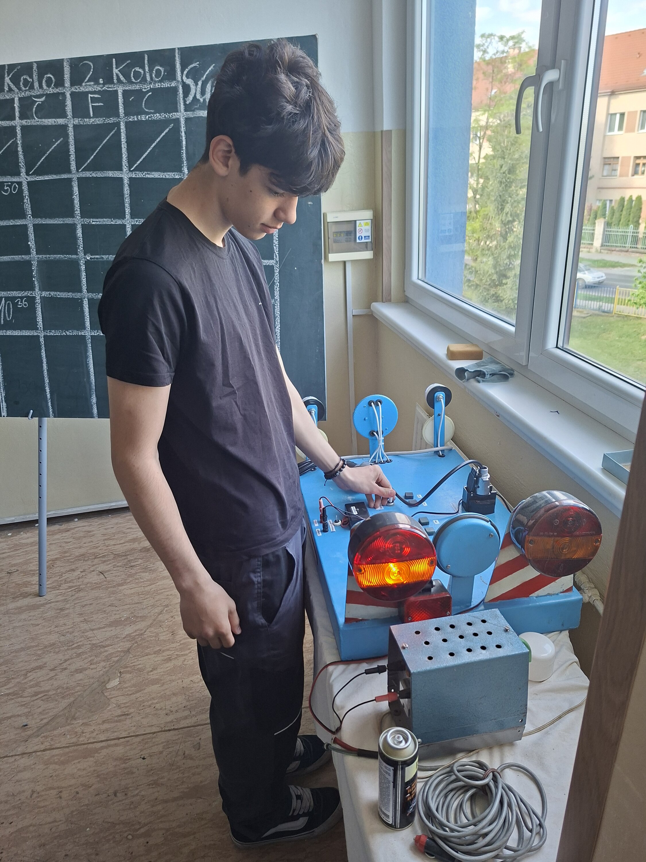 Súťaž zručnosti našich autoopravárov - elektrikárov